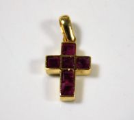 An 18ct gold pendant set with ruby 1.7g
