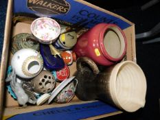A boxed quantity of mostly sundry ceramics