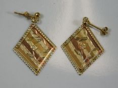 A pair of tri-colour gold earrings 1.2g