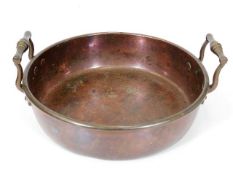 A 19thC. copper & brass jam pan 12.5in x 3.125in i