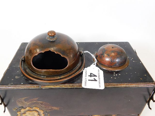 A Japanese Meiji period smokers box with Shibayama - Bild 3 aus 4