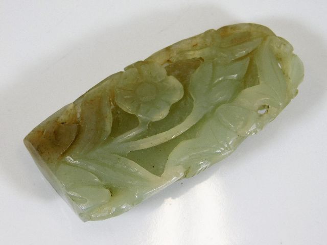 A Chinese carved hardstone amulet 2.75in x 1.25in, - Image 2 of 2