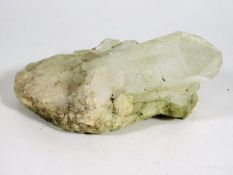 A piece of quartz crystal 700g