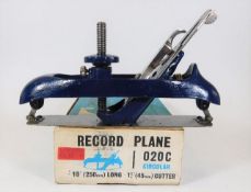 A boxed Record compass plane 020C, presents in unu