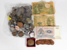 A bag of mixed coinage, three banknotes & other co