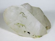 A piece of quartz crystal 1.8kg