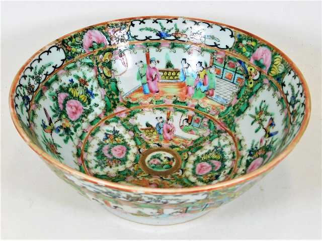 An early 20thC. Chinese famille rose porcelain bowl 10.75in diameter, hairline, chip