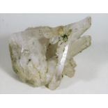 A piece of quartz crystal 1.95kg