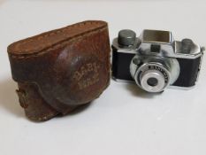 A vintage miniature Fat Max camera & case