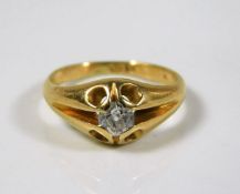 An 18ct gold ring set with diamond of approx. 0.3c