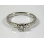 A platinum diamond solitaire, approx. 0.33ct 4g si