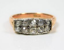 An 18ct gold antique ring set with approx. 1.8ct o