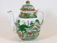 An early 20thC. Chinese porcelain teapot with fami