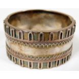 A decorative silver bangle 37.1g