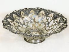 A decorative 0.833 Portuguese silver fretwork bowl
