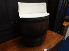 A coopered barrel seat