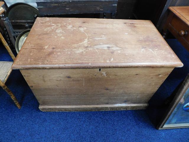 A Victorian pine chest a/f