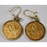 Two Edwardian half gold sovereigns, 1904 & 1909, mounted in holders as earrings approx. 10.62g