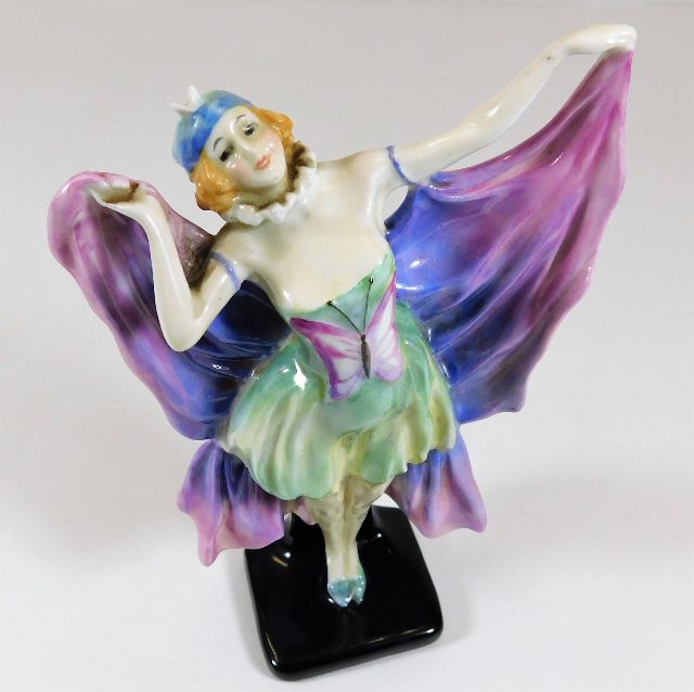 A 1930's Royal Doulton porcelain figure "The Butte