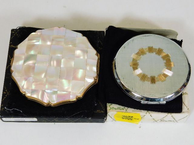 A vintage Stratton compact with mother of pearl de