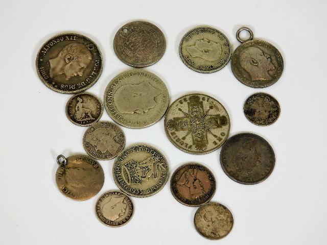 A small quantity of pre-1947 coinage a/f