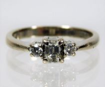 An 18ct white gold art deco style diamond ring wit