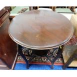 An Edwardian mahogany occasional table