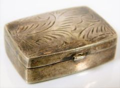 A small silver vinaigrette case, lacking liner