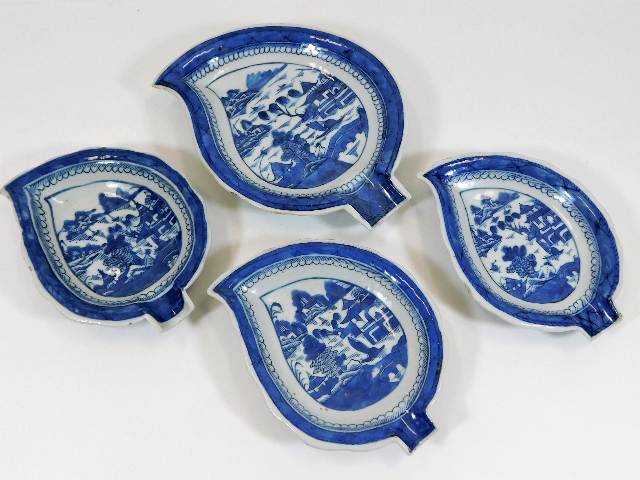 Four pieces of 18thC. Chinese Nanking porcelain le