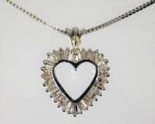 An 18ct white gold necklace & pendant set with app