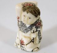 An early 20thC. Japanese ivory netsuke