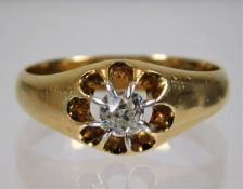 A gents antique 18ct gold gypsy style ring set wit