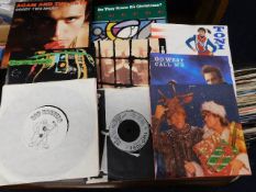 Three boxes of 1980's singles & a quantity of Juke