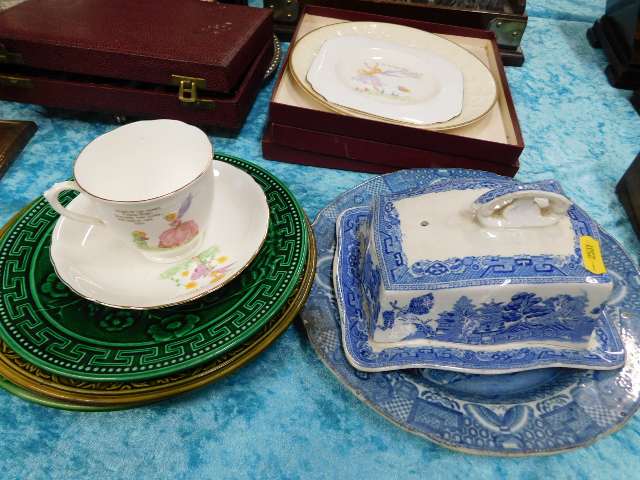 A New Chelsea nursery trio, three majolica plates,