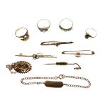Four 9ct gold rings, four brooches, bracelet and a pendant Condition: