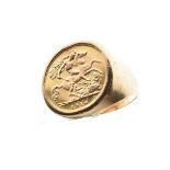 Gold Coins - George V half sovereign, 1914, set in a 9ct gold ring, size T Condition: