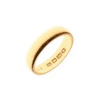 22ct gold wedding band, size N, 4.5g approx Condition: