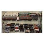 Model Railway - various O gauge - Collection of carriages and rolling stock Condition: