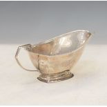 George VI silver sauce boat, Birmingham 1938, 3.4oz approx Condition: