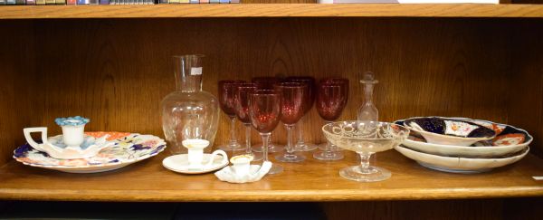 Quantity of decorative ceramics and glassware Condition: