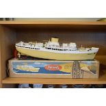 Triang R.M.S. Orcades electric powered ocean liner, boxed Condition: