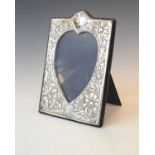 Elizabeth II silver picture frame having embossed foliate decoration, London 1986 Condition: