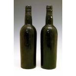 Wines & Spirits - Dow's Vintage Port, 1960, two bottles (2) Condition: Levels appear good with no