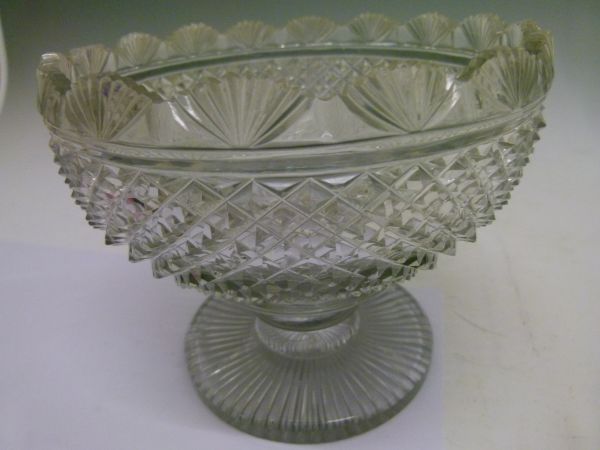 Regency cut glass bowl having a fan cut rim, standing on a short knopped stem and circular foot, - Image 4 of 8