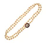 Uniform row of cultured pearls, the ninety-one pearls of approximately 7 - 7.4mm diameter, to an