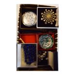 Quantity of various costume jewellery, powder compacts etc Condition: