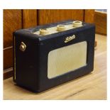 Vintage Roberts Model R200 transistor radio Condition: