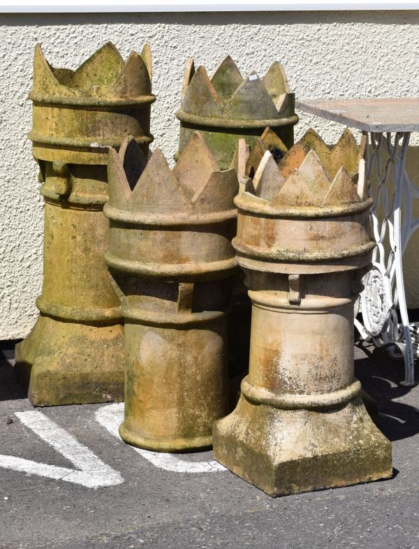 Five assorted stone ware crown chimney pots Condition: