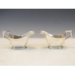 Pair of George VI Art Deco design silver sauce boats, Birmingham 1938/1939, combined weight 9.2oz