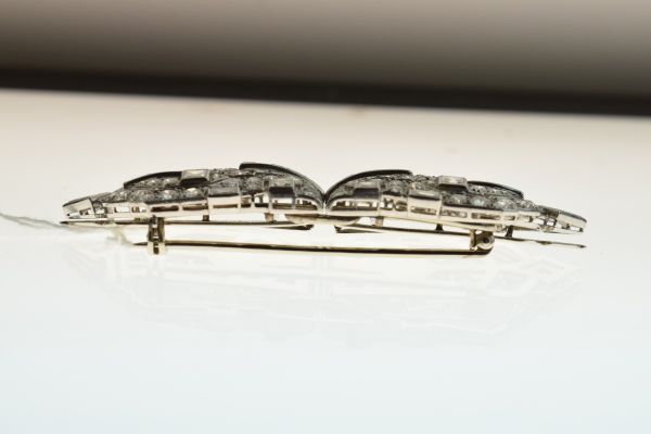 Art Deco diamond double clip brooch, apparently unmarked but frame numbered 4005, the two Mitre - Image 4 of 9